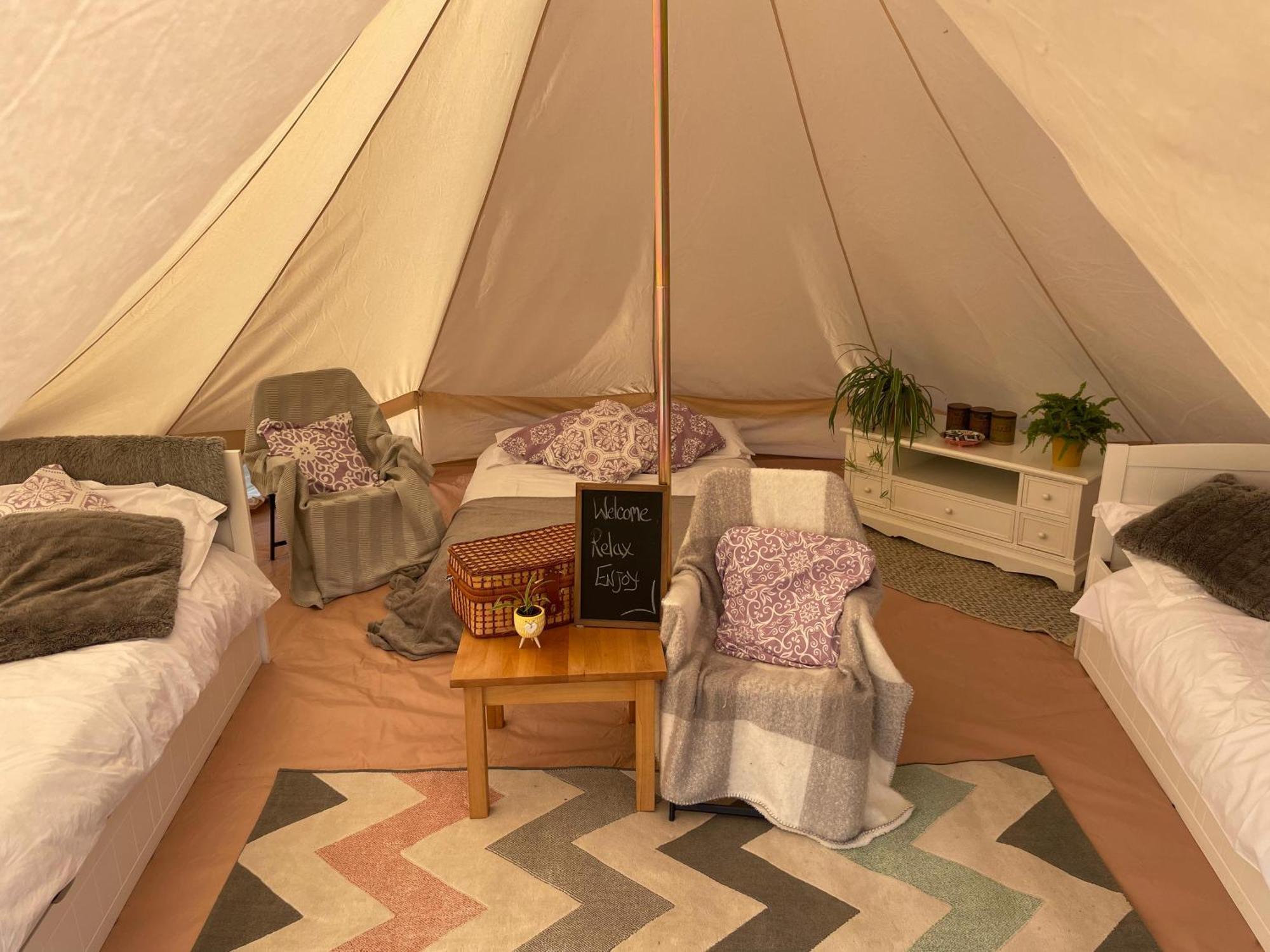 Trevena Cross Glamping & Camping Helston Bagian luar foto