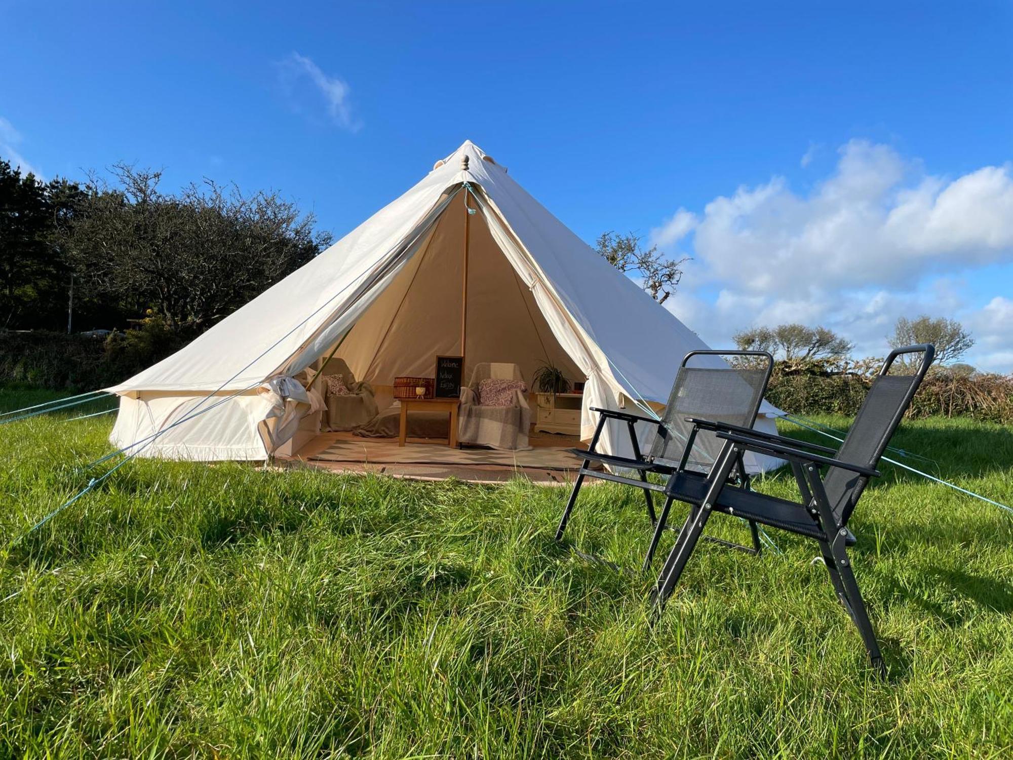 Trevena Cross Glamping & Camping Helston Bagian luar foto