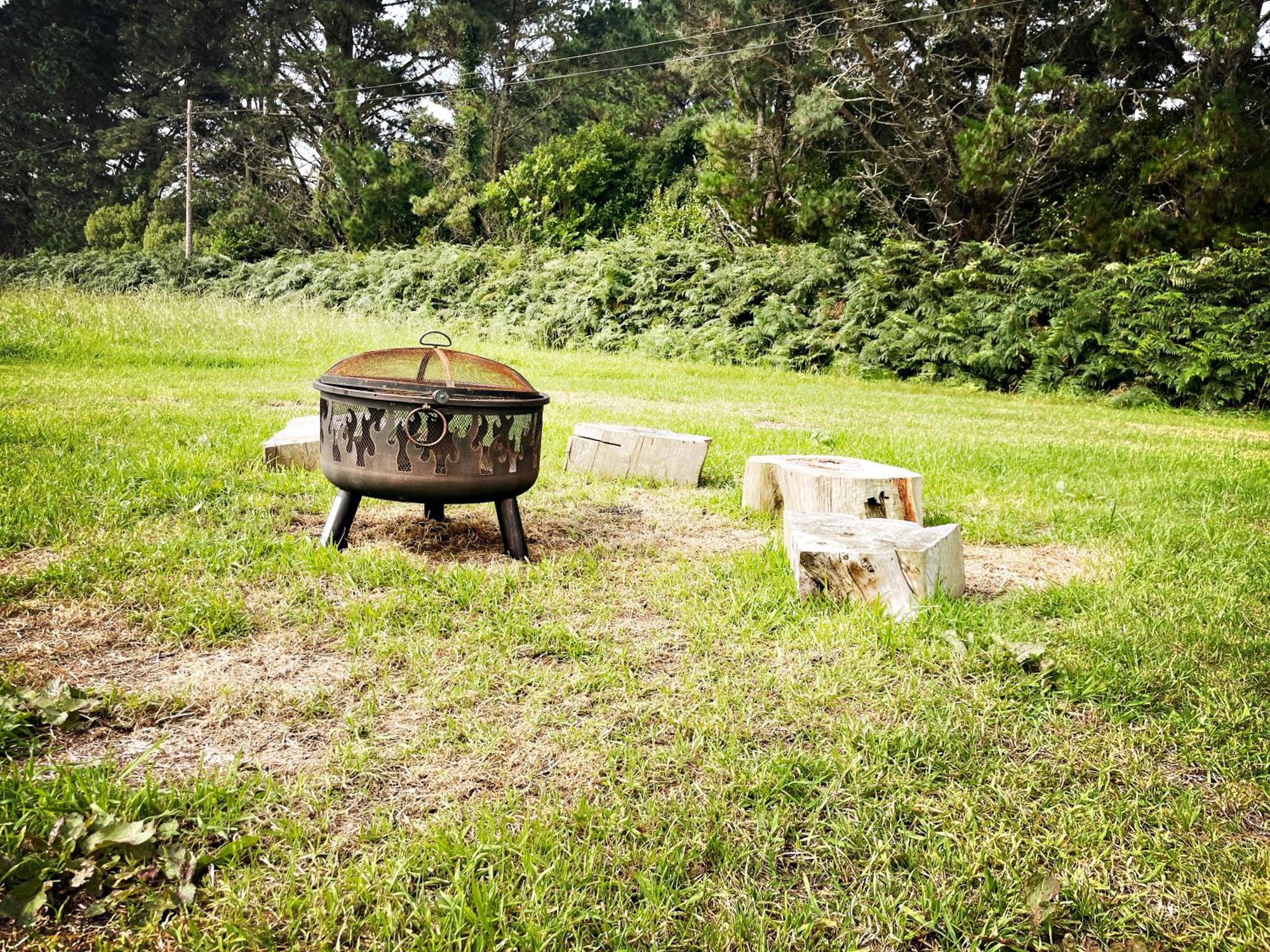 Trevena Cross Glamping & Camping Helston Bagian luar foto